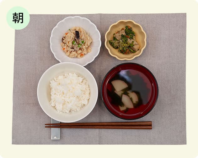 朝食